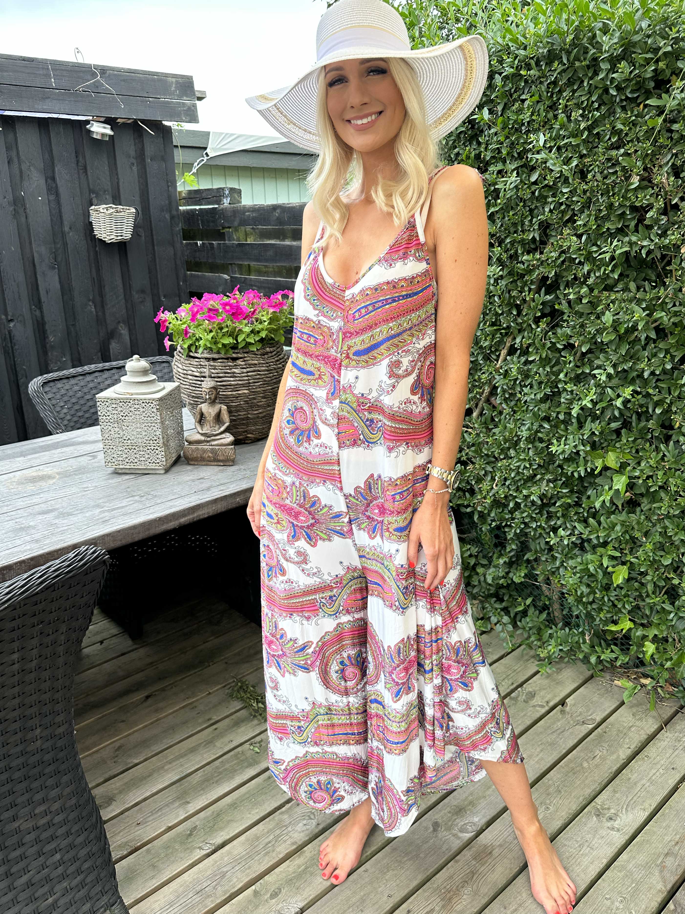 Verona - Elastisk mønstret buksedragt med tynde stropper